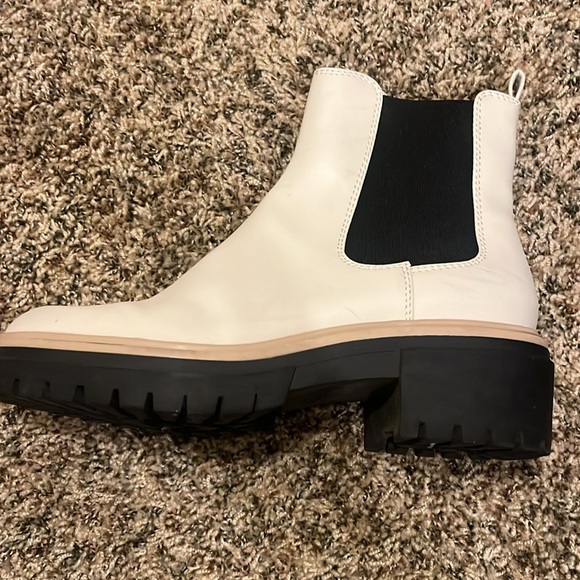 Open Edit lug sole boots size 8.5 - Picture 2 of 6